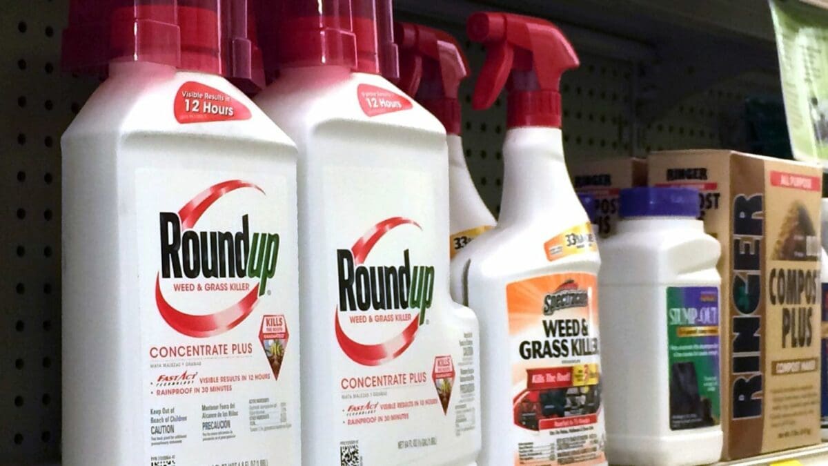 More than 40,000 Cancer Claims Remain Unresolved From Proposed Bayer Monsanto Roundup Weed Killer Lawsuit Settlement